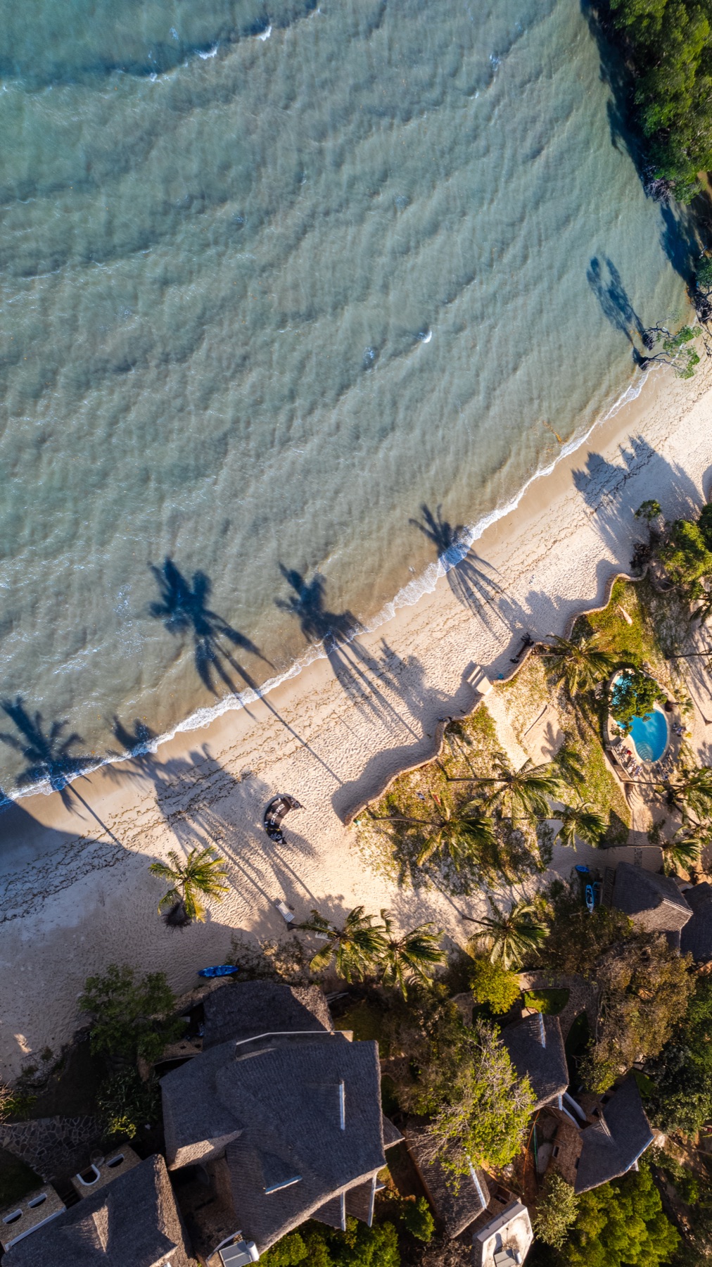 Mwazaro Beach Lodge, kitesurfing lagoon